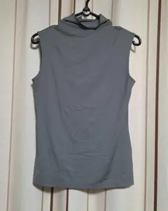 ユニクロ　エアリズム　UVカットハイネック　グレー　ノースリーブ Lサイズ