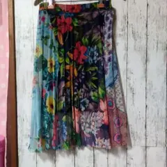 Desigual フラワープリント フレアスカート L プリーツ シフォンのサムネイル
