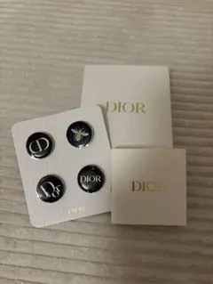 Dior ピンバッチ4つセット 限定 ノベルティ