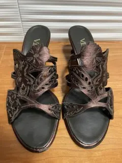 SHOE GALLERY OTA シューギャラリーオオタ　ブラウンサンダルのサムネイル