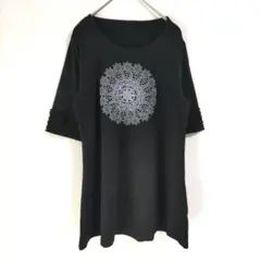 〈コーラル〉半袖Ｔシャツ　Aライン　黒　丈長め　М〜L