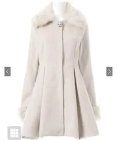 ファー付きコート