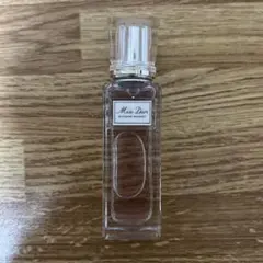 ミス ディオール　ブルーミング ブーケ ローラーパール