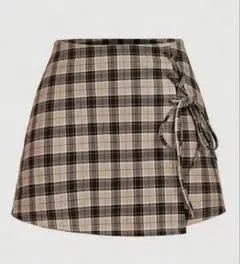 チェック柄ベージュラップスカート　ホビ垢