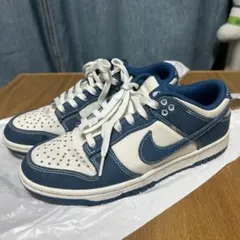 Item thumbnail for item 699056f1-b786-4e5b-ac49-a3f39631282b