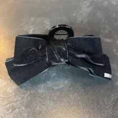 LOVE DAYS 黒 ベロアリボンヘアクリップ