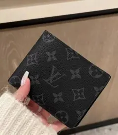 LOUIS VUITTON モノグラム エクリプス 二つ折り財布