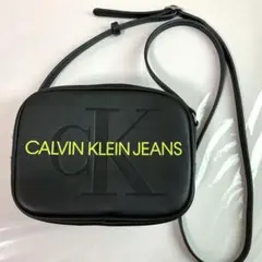 CALVIN KLEIN JEANS ショルダーバッグ ブラック　黒　蛍光色のサムネイル
