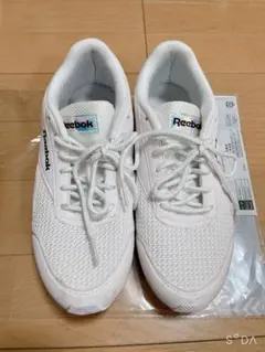 22cm スニーカー