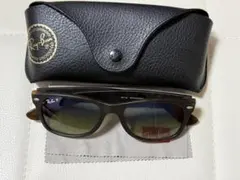 Ray-Ban RB 2132 NEW WAYFARER サングラス