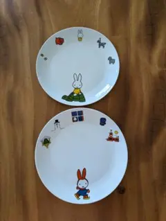 ミッフィー　非売品　ローソン　皿2枚