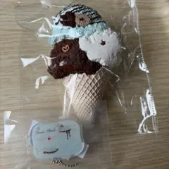 Yumi Studio チョコミント アイスクリーム スクイーズ