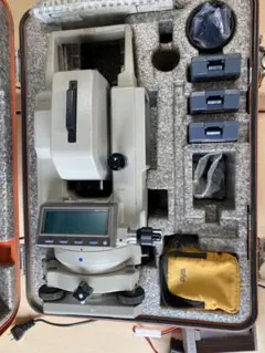 調整済狂いなし】ソキア オートレベル B21 測量機 SOKKIA ケース付 
