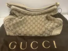 GUCCI ベージュ GGパターン ショルダーバッグ