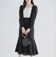 新品トッコクローゼット　ブラックワンピース