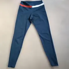 Item thumbnail for item aa8f2527-357f-451f-996d-a4b4a80d1d89