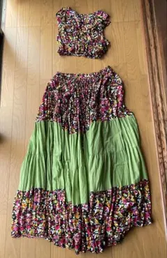 ベリーダンス　花柄 セットアップ ジブシー　スカート　衣装　ダンスのサムネイル