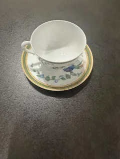 Item thumbnail for item 25d1bee5-2122-4765-a191-a20cf09e7c1a