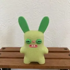 FUGGLER ファグラー　キモくてかわいいモンスターフィギュア　グリーンうさぎ