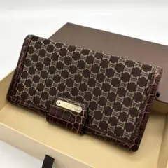 美品 GUCCI ロゴプレート ディアマンテ Wホック オレンジ 長財布 