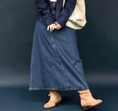 無印良品 木の実から作ったカポック混 デニムAラインスカート