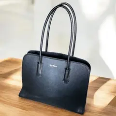 【美品】フルラ トートバッグ シボレザー シンプルロゴ レディース A4対応