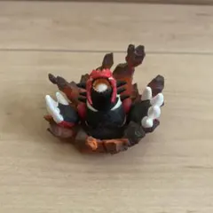 【美品】ポケットモンスター オメガルビー付属品 グラードンフィギュア