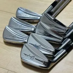 美品　名器ミズノ ジョニー ミラー ザ・プロフェッショナル アイアン 7本セットのサムネイル