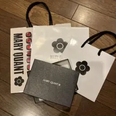 美品　MARY QUANT 空箱　横14cm×縦10cm×厚さ3cm ➕紙袋３個