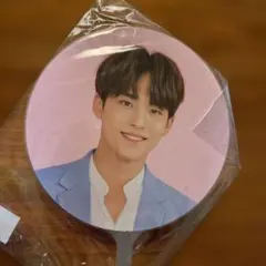 2026年最新】seventeen ケレン うちわの人気アイテム - メルカリ