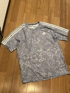 未使用に近いadidas JD7774 TEE Lランニング Tシャツ