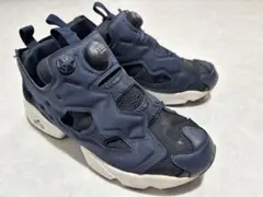 ※値下げ　Reebok ポンプヒューリー　24.5cm ネイビーカラー