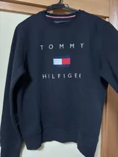 トミーヒルフィガー スウェット