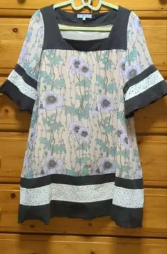 grove トップス 五分袖　チュニック　シフォン　花柄　Mサイズのサムネイル