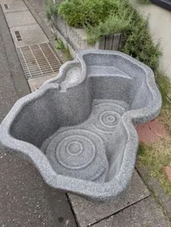 プラ池 耐久性樹脂製 (春日部市周辺取り引き）