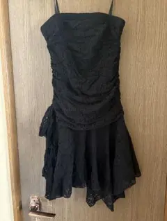 ブラックレースフレアドレス