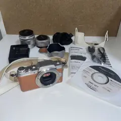 美品　LUMIX G DMC-GF7W ダブルズームレンズキット パナソニック LUMIX DMC-GF7W-T ダブルズームレンズキット