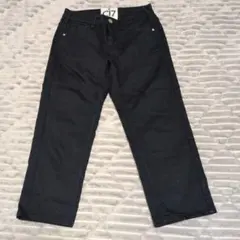 新品未使用　C17 ダークブルー デニムカジュアルパンツ