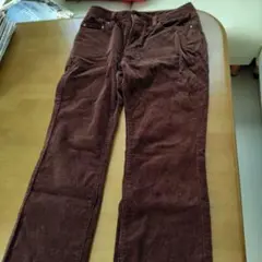 ブラウン パンツ