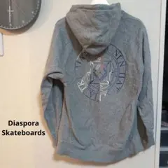 Diaspora Skateboards パーカー グレー