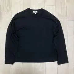COS オーバーサイズドロップショルダー長袖Tシャツ　ブラック　ノームコアのサムネイル