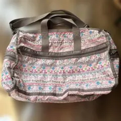 【極美品】レスポートサック　ボストンバッグ　メルヘン柄　大容量　ショルダー紐付き