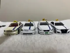 トミカ　個人タクシー　4台セット