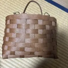 ブラウン 編み込みデザイン かごバッグ