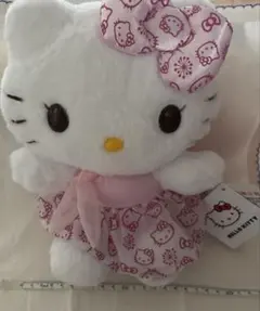 海外正規品　キティちゃん　ぬいぐるみ2のサムネイル
