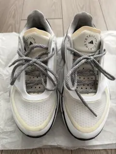 アディダス　ステラマッカートニー　サイズ23.5cm