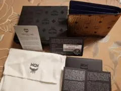 MCM チェーンウォレット ロゴプリント ピンク 長財布 チェーン付き
