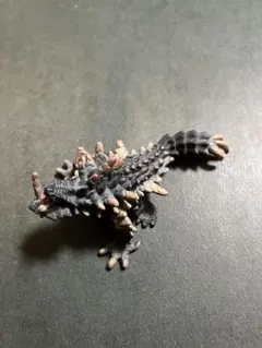 モンスターハンター　フィギュア　モンスター図鑑　アカムトルム　美品