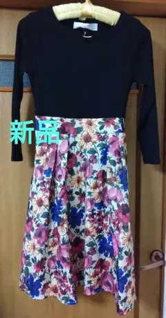 新品　tocco closet　花柄　ワンピース