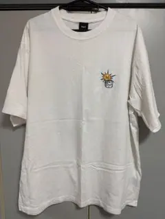 HUF ホワイト Tシャツ 刺繍ロゴ サイズLのサムネイル